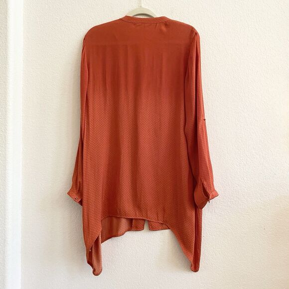 Soft Surroundings Women’s Burnt Orange Silky Button Up Roll Tab Blouse Top M - Picture 7 of 9